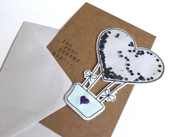 Herz Heißluftballon - doodle Stickdatei